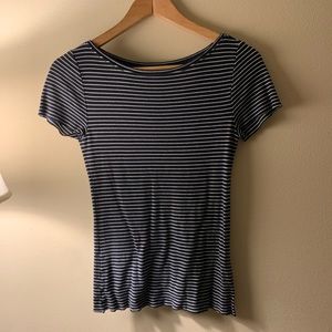 Women’s BCBG striped top
